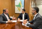 Após compromisso de Lula, Davi e Clécio discutem solução real com ministro para frear aumento da conta de luz no Amapá