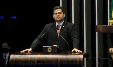 Articulação de Davi garante aprovação de MP que libera empréstimo consignado a beneficiários de programas sociais