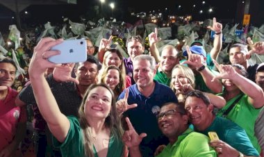 Liliane Abreu pavimenta candidatura ao legislativo estadual com apoio maciço da população tartaruguense