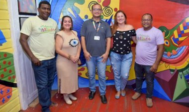 Projeto Colorindo Santana: jovens concluem primeira etapa do curso e produzem roteiros para pinturas das casas