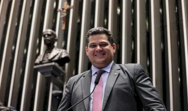 Alcolumbre garante inclusão de emenda à Reforma Tributária contemplando o Amapá no Fundo da Amazônia Ocidental