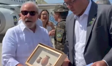 Presidente Lula deu um mega puxão de orelha em Antônio  Furlan, após o Prefeito abandonar a comitiva presidencial