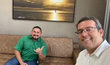 Bobo da corte n° 1 de Furlan é denunciado na polícia civil por pregar fakes news sobre pagamento de taxas nos conjuntos habitacionais