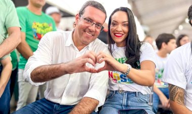 Maior covardia: Furlan manda prender carrinho do Sr que estava vendendo pipoca e algodão doce no parque do meio do mundo