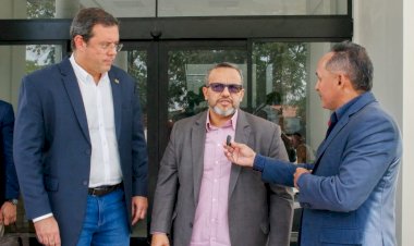 Bandeira branca: Prefeito Furlan e Presidente DaLua fazem gesto mútuo de respeito e propõem harmonia com independência por Macapá.