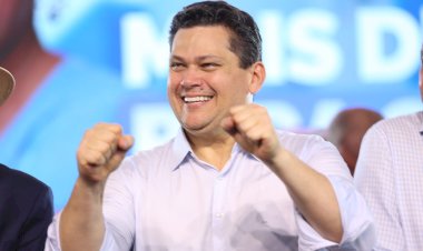 Alcolumbre comemora aval do Ibama à preparação de sonda para explorar na Margem Equatorial