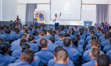 Senador Randolfe confirma benefícios para policiais e bombeiros do Amapá