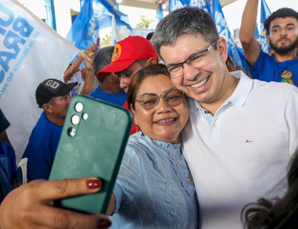 Ampla aliança política fortalece pré-candidatura de Randolfe ao Senado