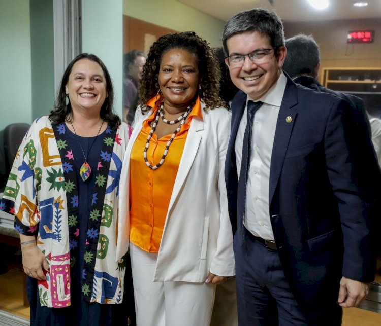 O 1° Comitê de Cultura do Brasil será no Amapá, anuncia Randolfe após agenda com ministra e secretária de Cultura do amapaense