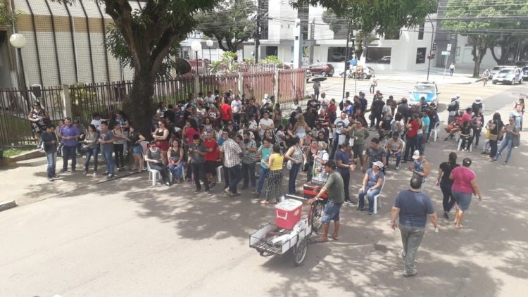 Atendendo a pedidos de centenas de pais de alunos para voltar às aulas o Ministério Público do Amapá entra com ação declaratória de ilegalidade de greve contra o Sinsepeap.