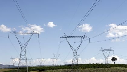 Apagão nacional deixa ao menos 19 estados e DF sem energia