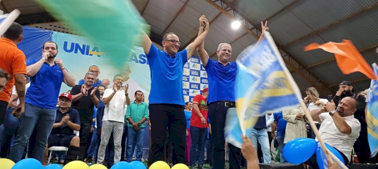 Em evento marcante, Bruno Mineiro e Javã Castanho, lançam pré-candidatura à reeleição com participação massiva de apoiadores em Tartarugalzinho