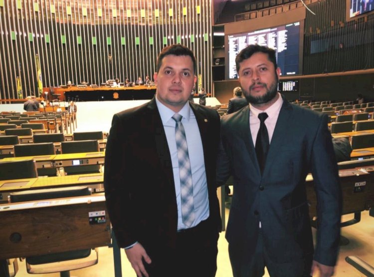 Corrupção: Polícia Federal abre inquérito policial para apurar lavagem  de dinheiro contra o Deputado Federal Acácio Favacho e assessores